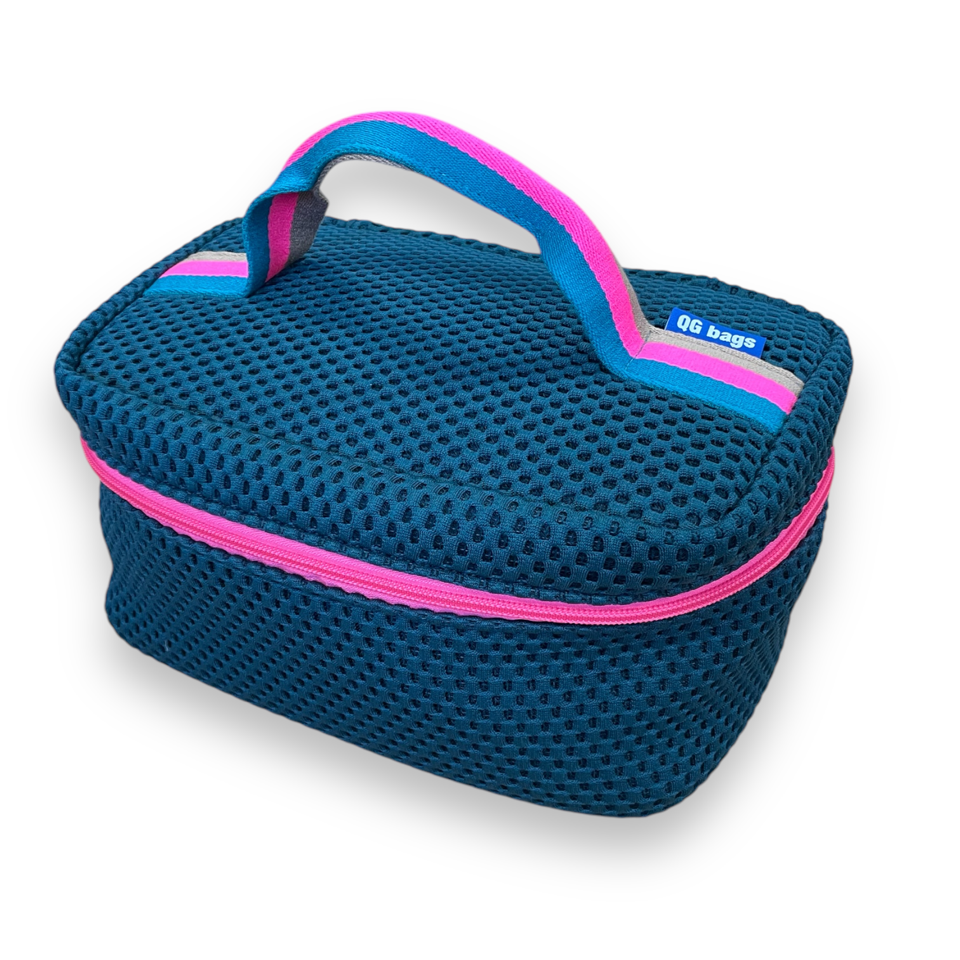 BEAUTY CASE