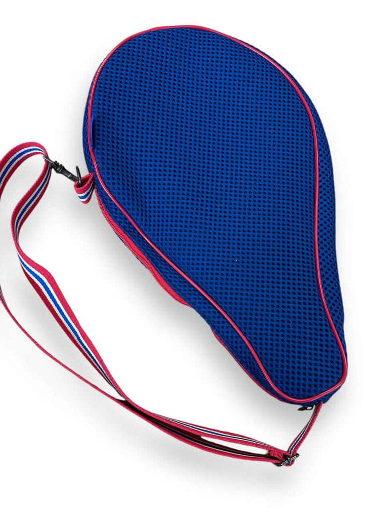 Blue neoprene padel bag with adjustable strap, eco-friendly, handmade in Italy, featuring vibrant colors and special fabrics, Porta padel, sport, parti metalliche ottonate, aprilampo a due direzioni, tracolla amovibile, tracola regolabile, fatta a mano, r