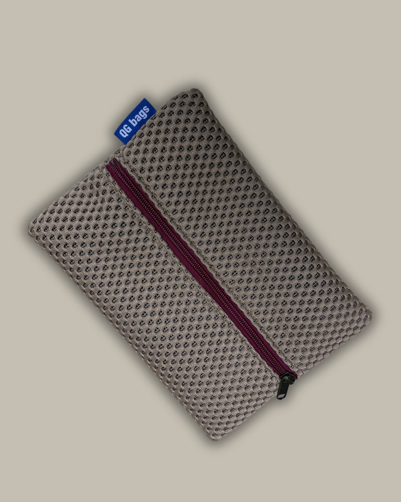 SOGLIOLA neoprene panna + cerniera bordeaux