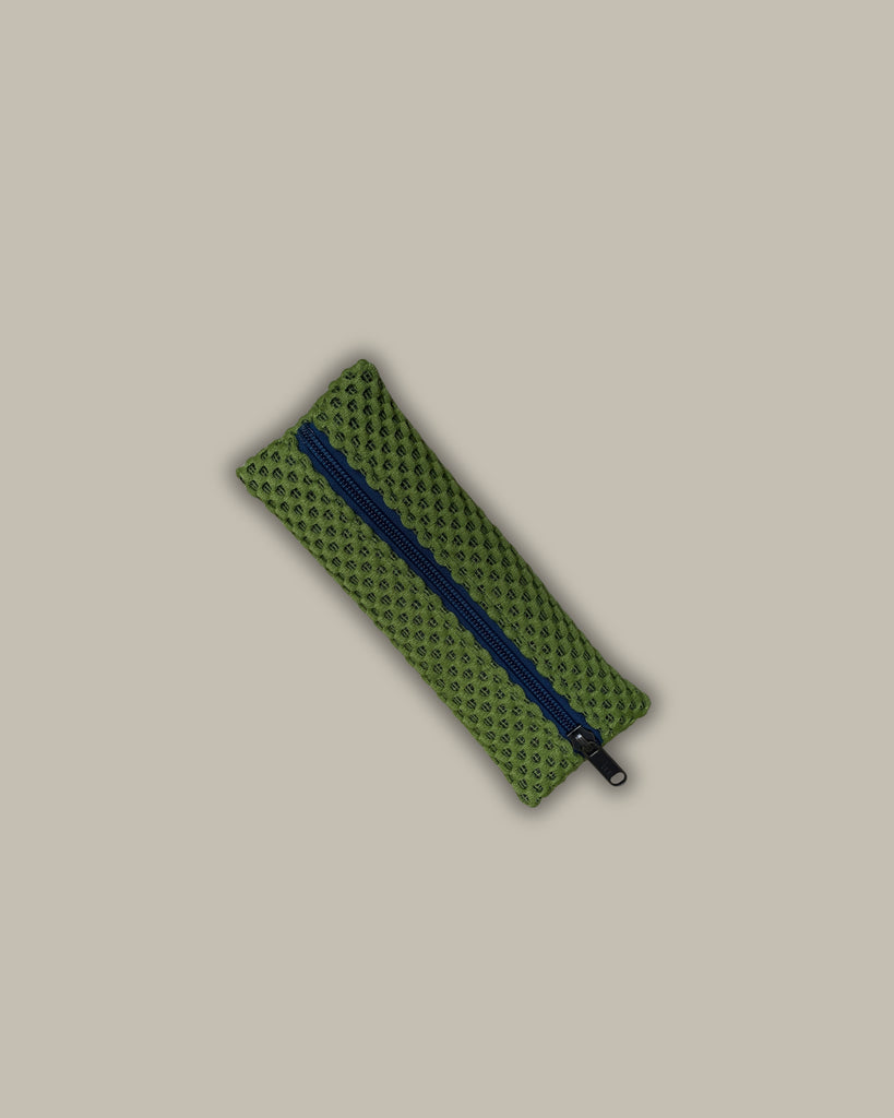 ACCIUGA neoprene verde prato+ cerniera bluette