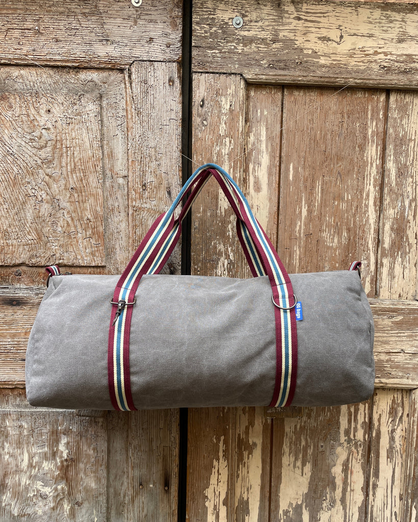 TRAVEL gray herringbone fabric + handle 70