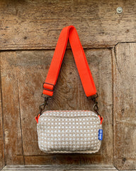 CECI BAG tessuto intrecciato + manico arancione fluo