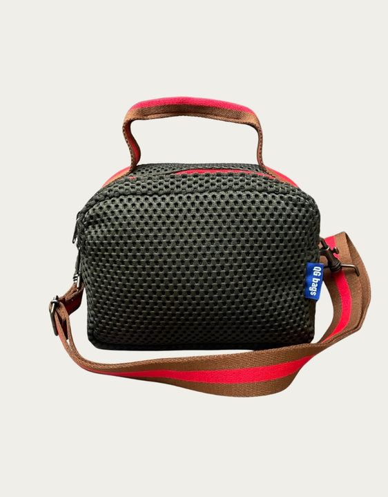 CARLOTTA green neoprene + handle 56