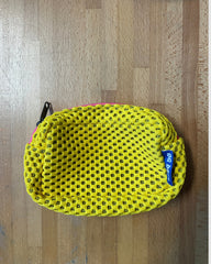 MICRO PILLOLA neoprene giallo + cerniera fucsia fluo