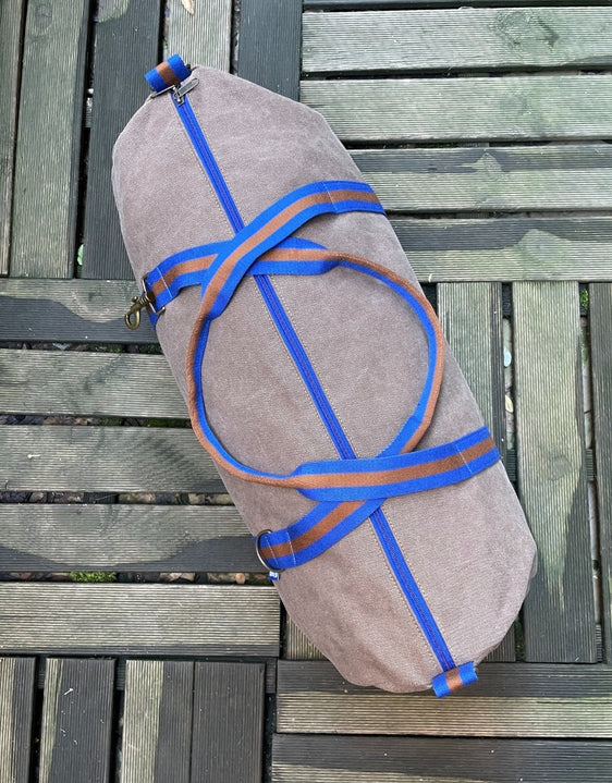 TRAVEL gray herringbone fabric + handle 70