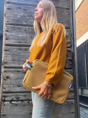 PORTA LAPTOP neoprene senape + manico BAB