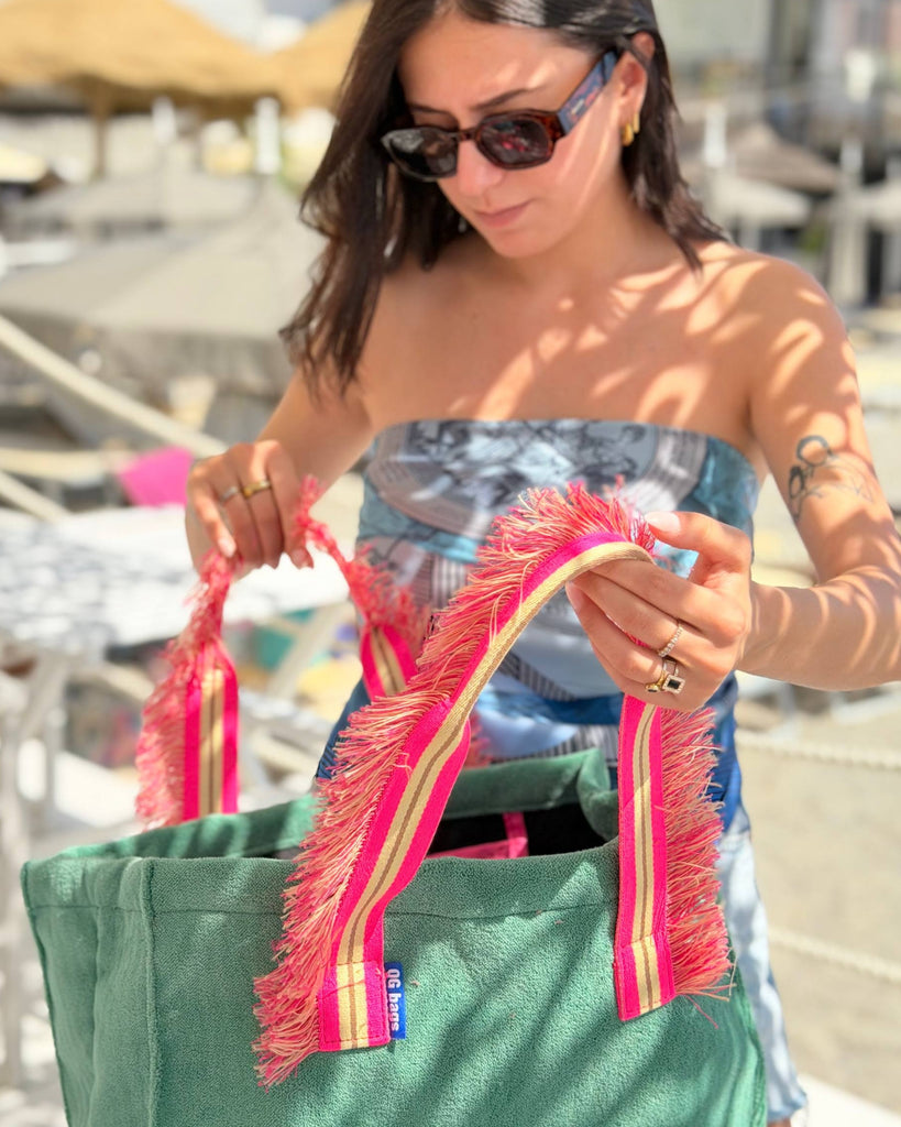GINGI'S BAG tessuto spugna verde acqua - manico fru fru fucsia fluo/panna