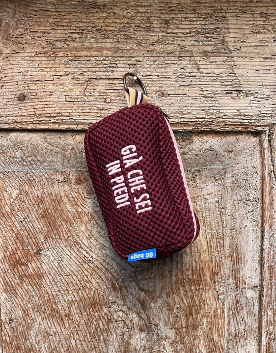 PILLOLA neoprene bordeaux + ricamo rosa