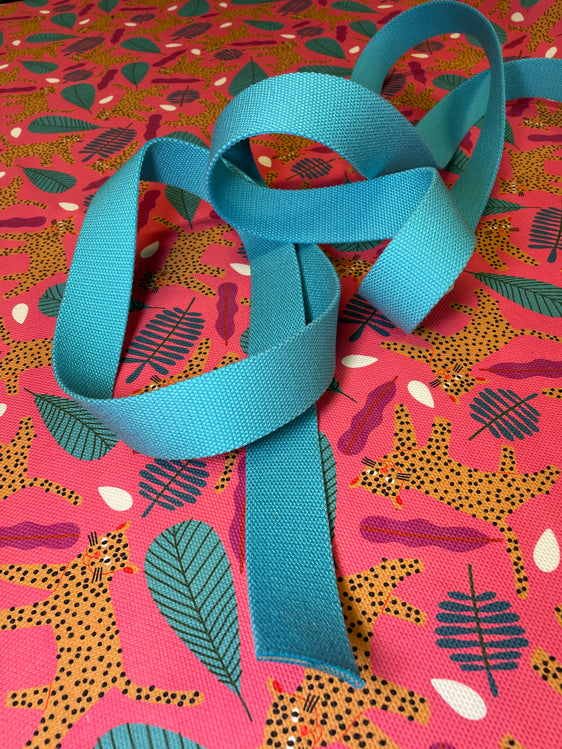 MAMA neoprene cyclamen + handle BAB
