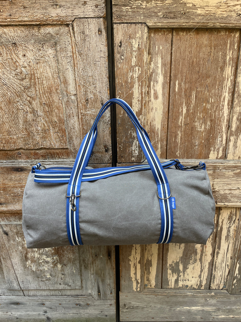 TRAVEL gray herringbone fabric + handle 70