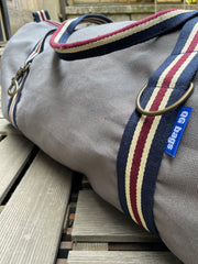 TRAVEL gray herringbone fabric + handle 70