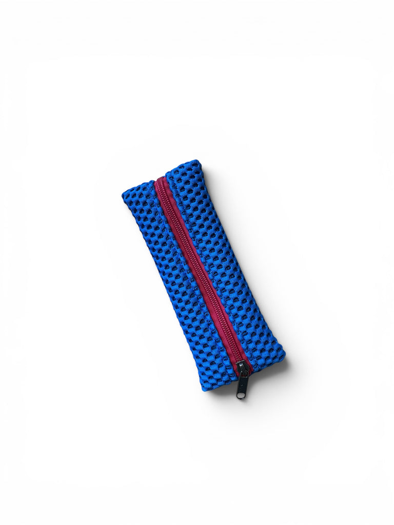 ACCIUGA neoprene azzurro + cerniera fucsia