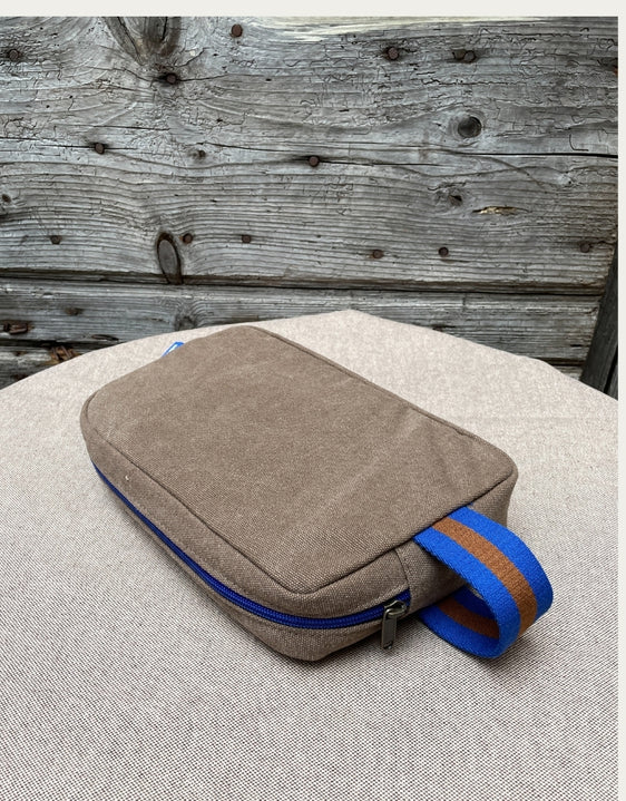 BEAUTY MAN tessuto marroncino + manico 81