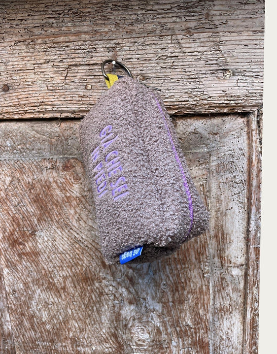 PILLOLA pelosino castoro + ricamo lilla